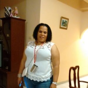 Meet your Posher, Stacy l